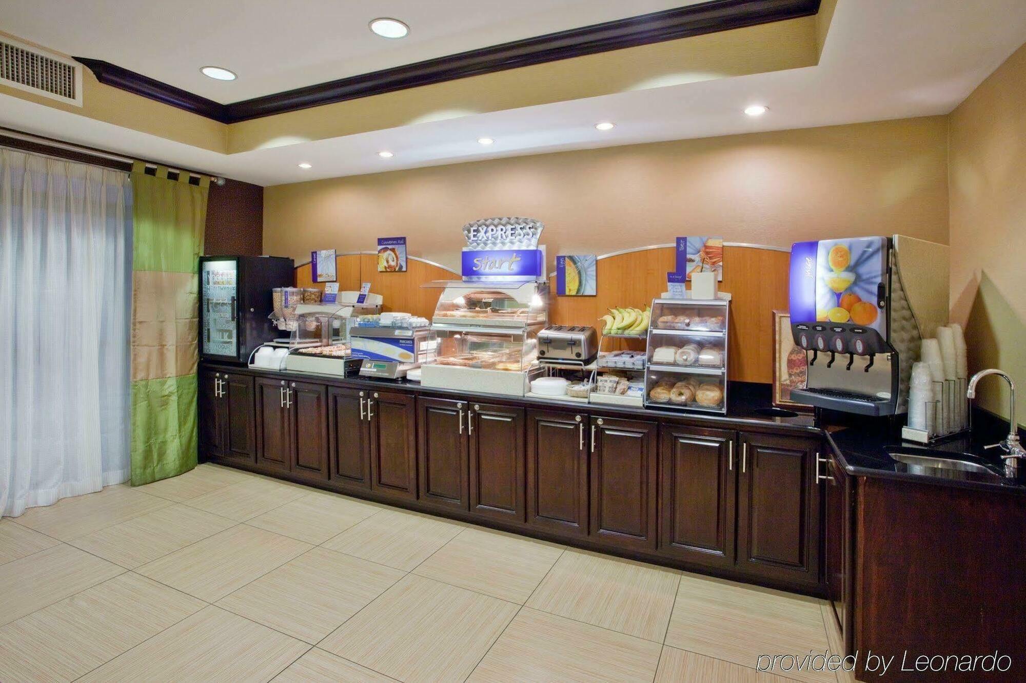 Holiday Inn Express & Suites Charlotte-Concord-I-85 By Ihg Exterior foto